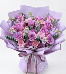 Mother's day精選*18支裝紫玫瑰配9支裝康乃馨花束