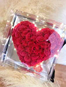 心形香薰玫瑰花盒50枝裝