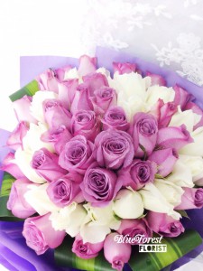 ［人氣之選］心紫有你*紫白雙色玫瑰心形花束39支裝