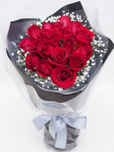 18枝肯亞紅玫瑰花束